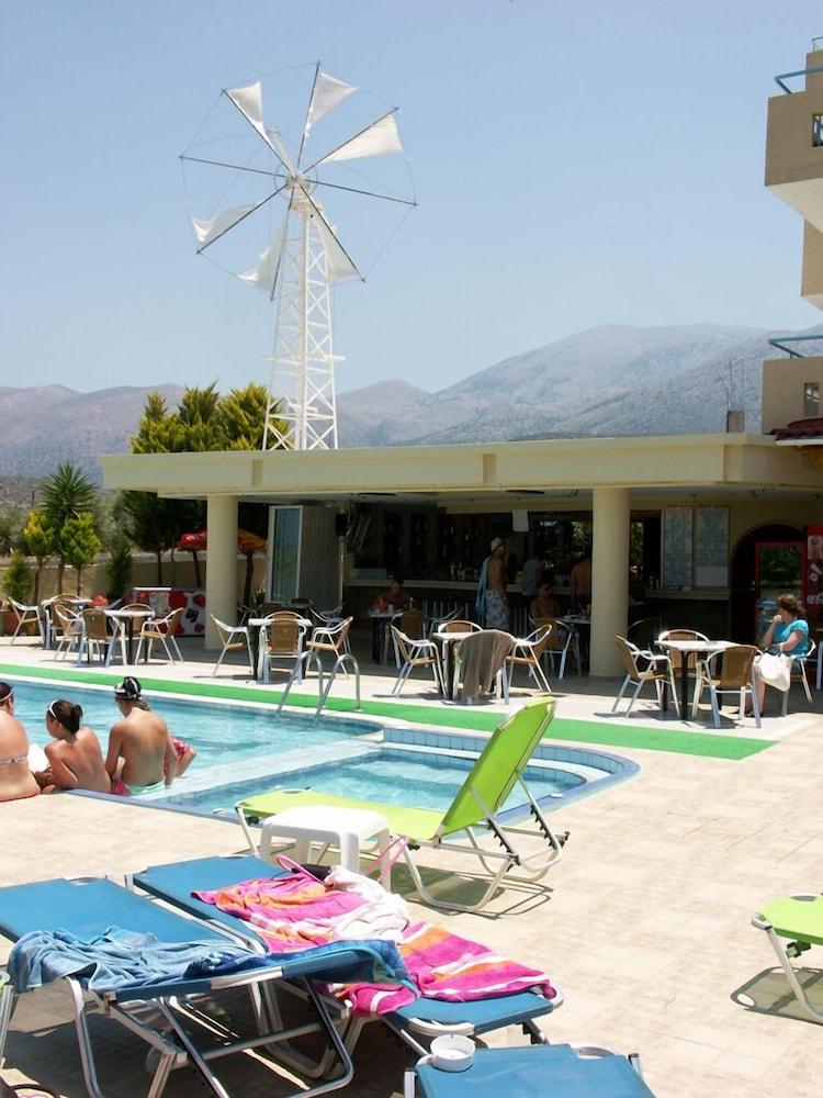 Nikos Hotel Malia Eksteriør billede